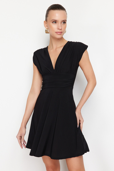 Trendyol Collection Rochie mini neagră, dreaptă, fără mâneci, patinator/curea, elastică, nisipoasă, TWOSS24EL01006