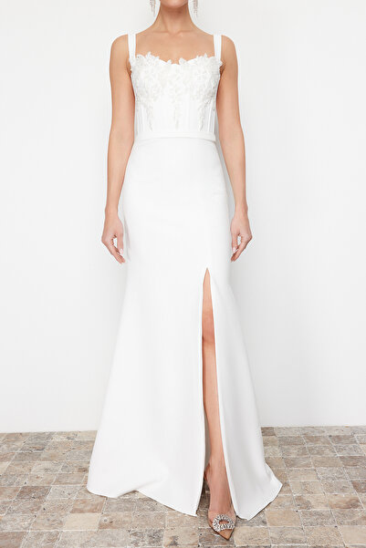 Trendyol Collection Κομψό βραδινό φόρεμα με μακριά λευκή πέτρα - TPRSS24AE00183