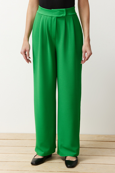 Trendyol Collection Plisované kalhoty Palazzo s vysokým pasem na suchý zip – široký střih TWOAW24PL00177