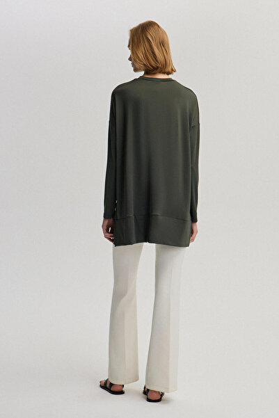 Touché Privé BASIC TUNIC WITH SEWING DETAIL