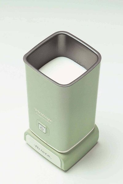 ARIETE Vintage Milk Frother Green