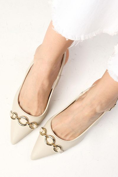 Mio Gusto Elvin Beige Pointed Toe Heeled Shoes with Chain Accessories
