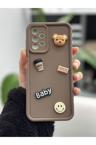 Go Aksesuar جراب سيليكون متوافق مع هاتف Samsung Galaxy A23 بتصميم شوكولاتة للأطفال مع لعبة