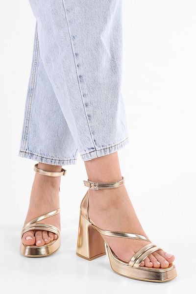 Shoeberry Pantofi cu toc Isobel Gold metalic lucios de damă