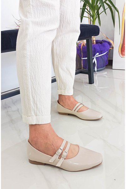 GDT Ayakkabı Beige Color Patent Leather Low Heel Banded Women's Ballerina Shoes