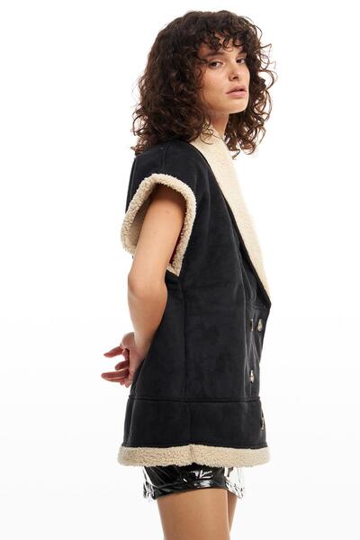 Quzu Plush Inside Vest Black