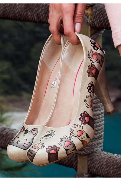 Dogo Pantofi cu toc bej din piele vegană de damă - Design delicios