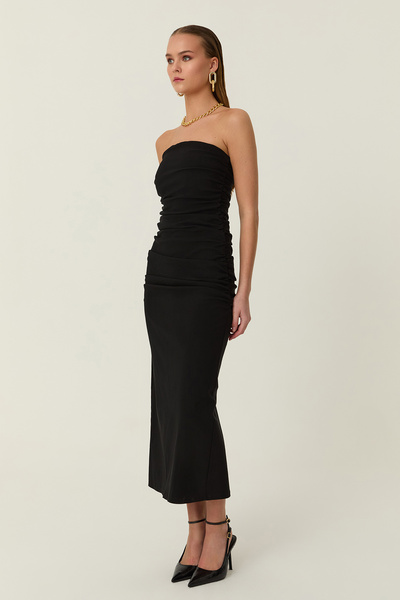 Quzu Gather Detailed Strapless Midi Dress Black