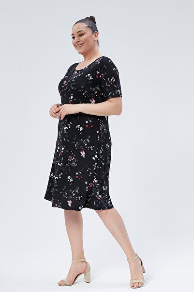 BEĞENDİM Φόρεμα με φλοράλ σχέδιο βισκόζης Basic κοντομάνικο