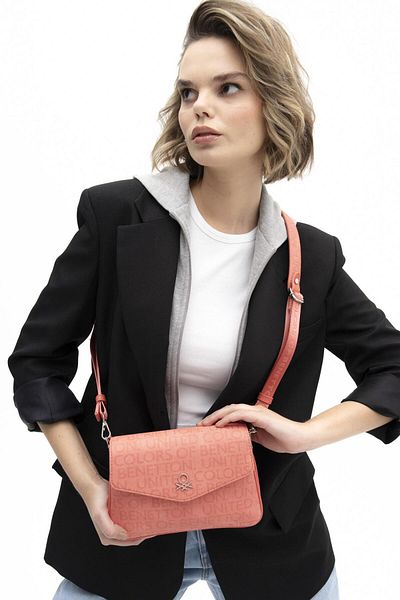 United Colors of Benetton Bnt-1289 حقيبة كروس نسائية