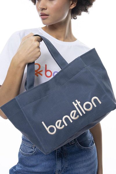 United Colors of Benetton Geantă de mână pentru femei United Colors Of Benetton Bnt-1102