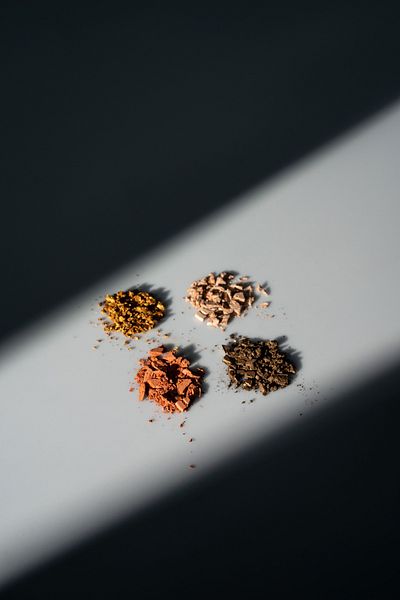 Ema Beauty Stage Light Eyeshadow Palette
