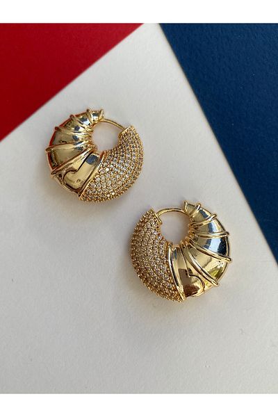 Pinery Jewels Vip Series - Seashell Brass Plated Earrings Pair