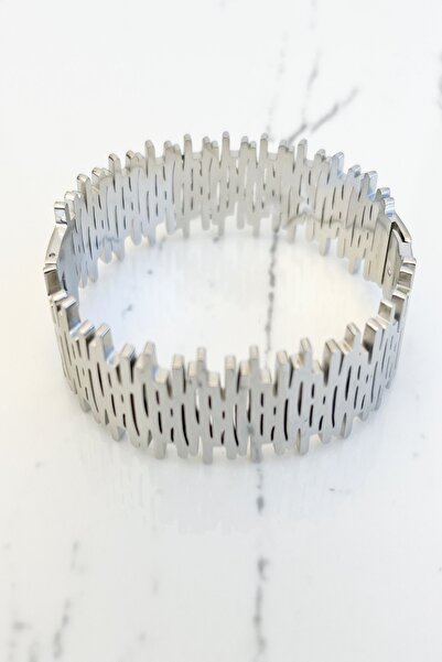 Pretty African Model Kararmaz Çelik Bileklik