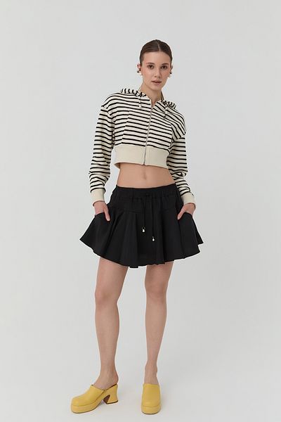 Quzu Fustă mini cu volan cu detaliu cravată și pantaloni scurți în interiorul negru