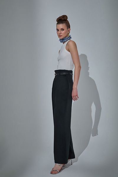 Quzu Belt Detailed High Waist Wide Leg Trousers Black