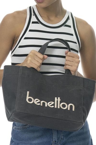 United Colors of Benetton Geantă de mână pentru femei United Colors Of Benetton Bnt-1102