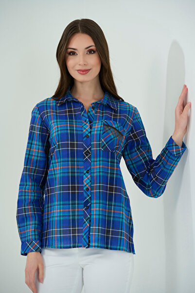 TOLGA SARAÇOĞLU 10843 CAMASĂ ÎN CAROȚĂ DETALIE CU DUNĂ ALBASTRĂ