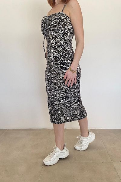 Ded COLLECTION Rochie de damă cu imprimeu leopard cu bretele în piept