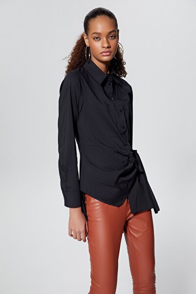 rue Μαύρο πουκάμισο ποπλίνα με λεπτομέρεια με κορδόνι περίσφιξης
