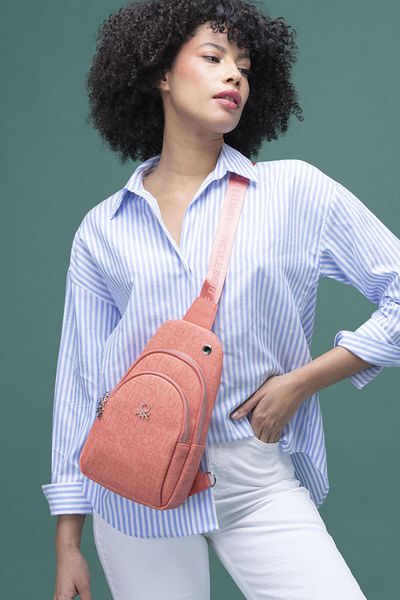 United Colors of Benetton Bnt-1286 حقيبة الجسم النسائية