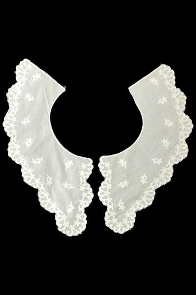 DUAYEN Vintage Pamuk Fisto Yaka Yankı Desen Beyaz