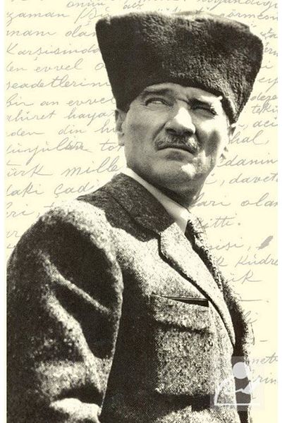 Aylak Adam Hobi Ataturk 5 - Caiet cu copertă moale