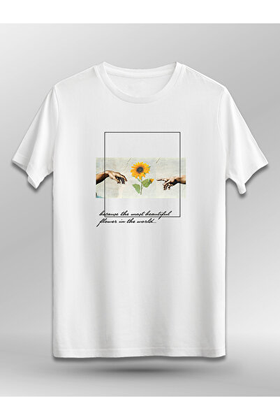 Trakya Bazaar Because The Most Beautiful Flower in The World (Baskılı Üniseks Tişört)