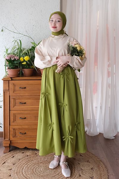 Ceylan Otantik Cream Pistachio Green Crop Top and Bow Detailed Skirt Set - 2 Thread