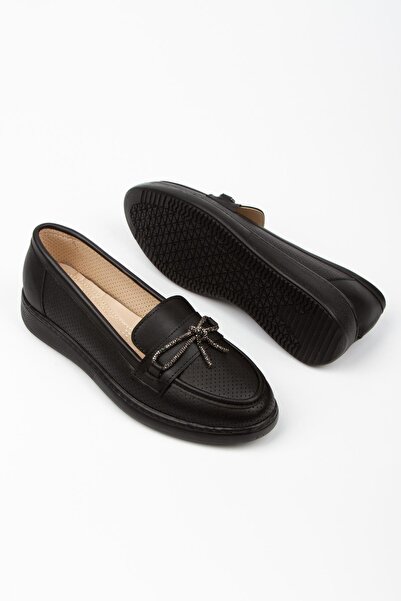 Çaçaroz Ayakkabı حذاء كاجوال بفيونكة حجرية كبيرة الحجم