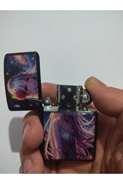 ASYA GIFTS Anime Tasarımlı Metal Benzinli Çakmak