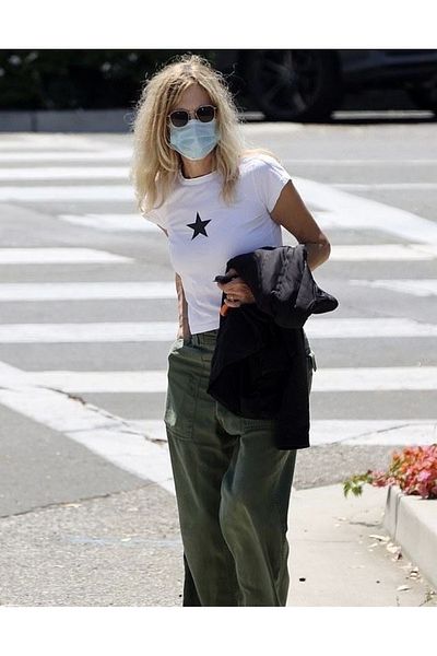 DEEFWEAR Y2k Mini Star Printed Crop Top