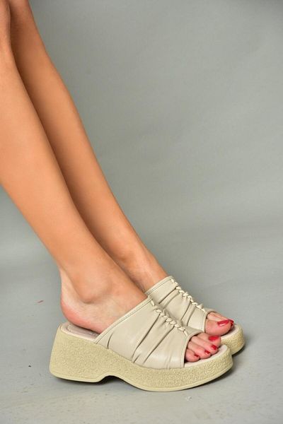 Fox Shoes S996443009 Beige Thick Soled Women's Slippers