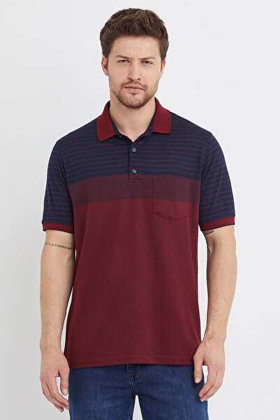 ENQUE تي شيرت رجالي منقوش بجيب أساسي باللون العنابي الصلب برقبة بولو