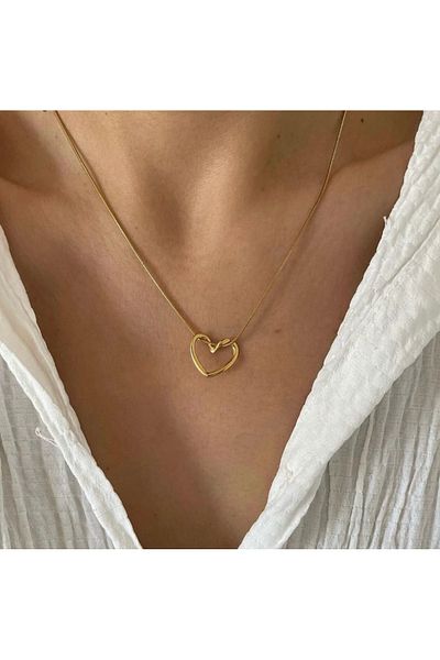 ArtBDesign Heart Knot Detailed Necklace