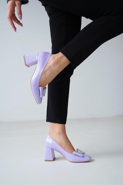 Çaçaroz Ayakkabı Klasik Topuklu Büyük Numara Fiyonk Taşlı Ayakkabı