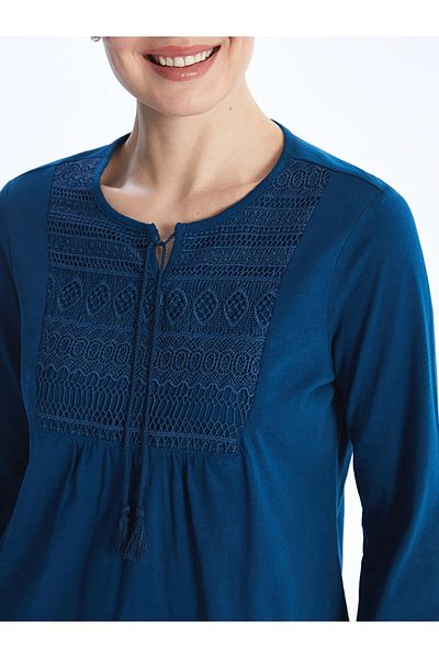 LC Waikiki LCW Grace - Γυναικεία μακρυμάνικη μπλούζα με λεπτομέρεια κεντήματος