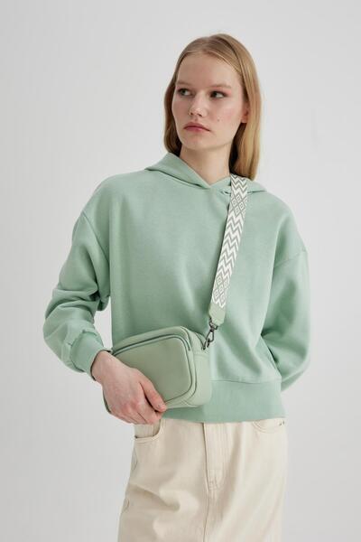 DeFacto Damen Umhängetasche aus Kunstleder B9329AXNS