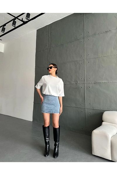 My Blog Bílé vycpané džínové detailní mini tričkové šaty