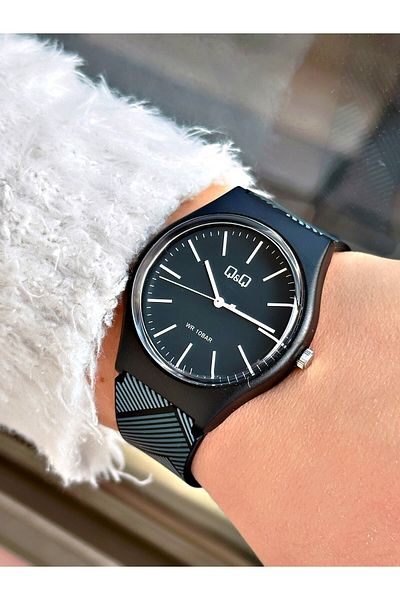 Q&Q Vs52j201yw Young Girl Wristwatch Waterproof