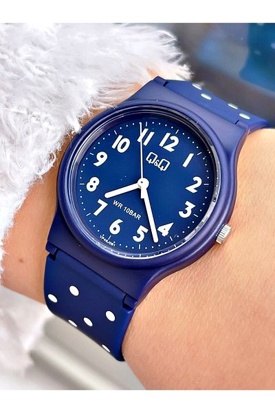 Q&Q Vp46j925yw Young Girl's Wristwatch with Silicone Cord