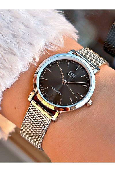 Q&Q Q979j556es Silver Color Mesh Steel Cord Women's Wristwatch