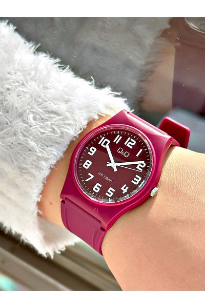 Q&Q Waterproof Unisex Wristwatch with Silicone Cord Vs42j080y