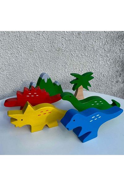 Totsandmore Children's Wooden Toy Dinosaur Set