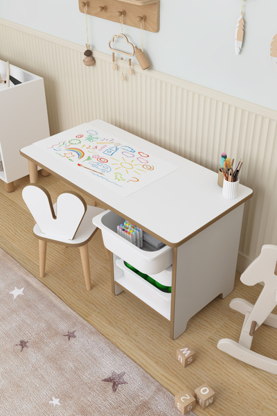 OBİ Atölye Resim Kağıdı Rulolu 3 Çekmeceli Aktivite Masası Çocuk Oyun Masası Tavşan Sandalyeli