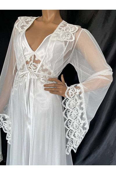 For Dreams 4977 Juliet Lace Detailed Ecru Satin Nightgown and Tulle Dressing Gown Set