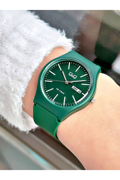 Q&Q A212j201yb Waterproof Unisex Wristwatch with Silicone Cord