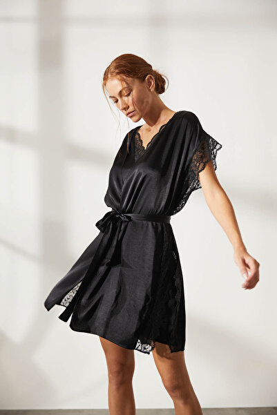 Hays Kadın Vegan Dokuma Dantel Detaylı Kimono