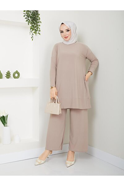 MODAMÜNASİP Costumul nostru cu pantaloni cu detaliu de buzunar Almina, foarte elegant, cu cele mai frumoase culori? ?