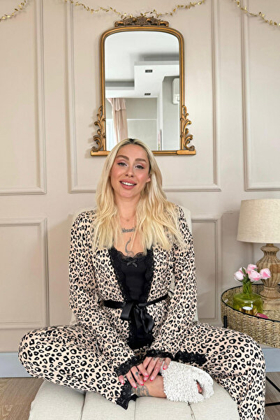 Pijamaevi Siyah Leopar Desenli Bambu Sabahlıklı Kadın Pijama Takımı